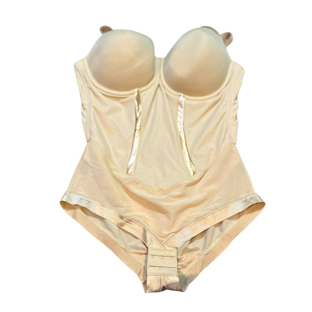 Maidenform size 40D shapewear body suit nude color EUC